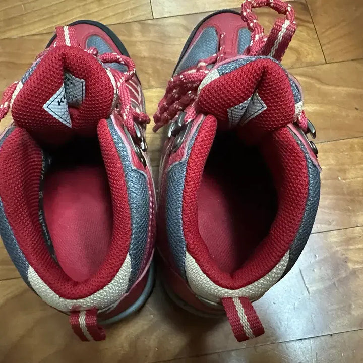 [SOLD OUT] 콜핑 등산화 210mm