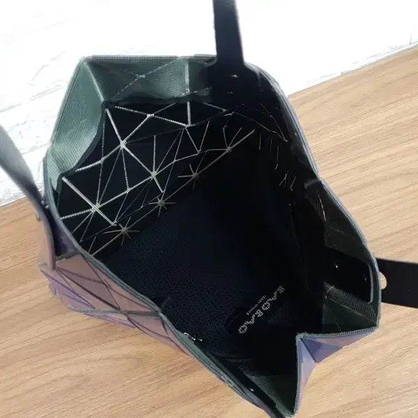 [SOLD OUT] 바오바오 토트백 (정품)