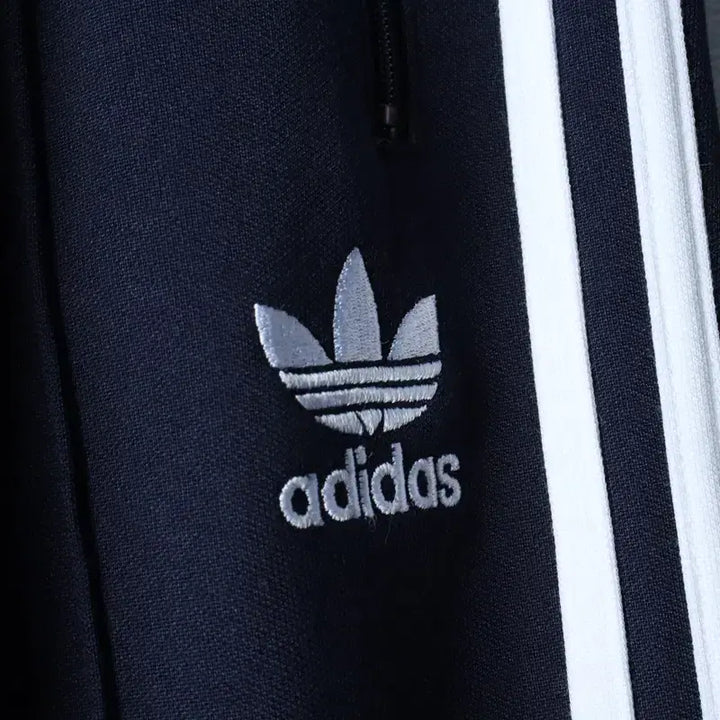 [BUNJANG] Adidas Europa Navy Training Pants / (M-L) 아디다스 트레이닝복 바지 유로파 네이비 삼선-2533