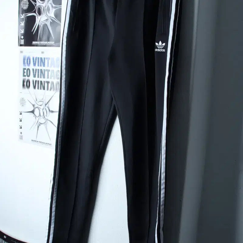[BUNJANG] Adidas Training Pants Original Black / (L-XL) 아디다스 트레이닝복 바지 오리지널 블랙 삼선-2535