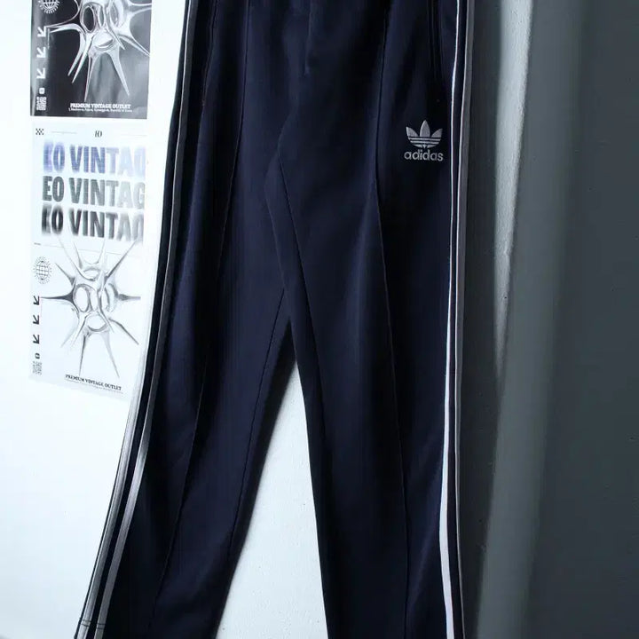 [BUNJANG] Adidas Europa Navy Training Pants / (S-M) 아디다스 트레이닝복 바지 유로파 네이비 올드스쿨-2538
