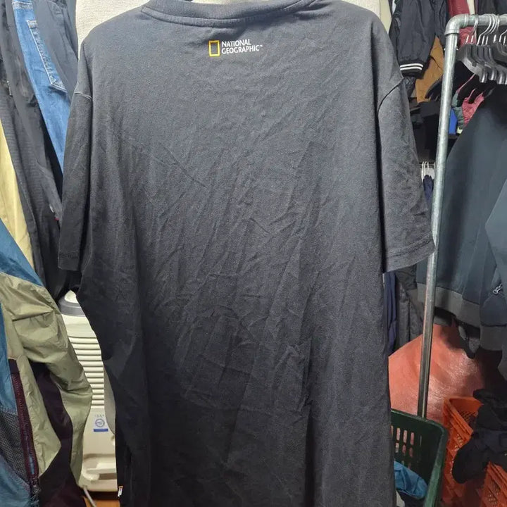 [BUNJANG] National Geographic Whale Black T-shirt / 내셔널지오그래픽 고래 검정 반팔 티셔츠