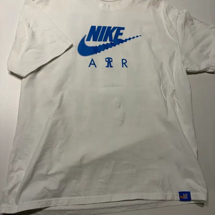 [SOLD OUT] 나이키, COS, 보세카라티 총 3벌 일괄판매