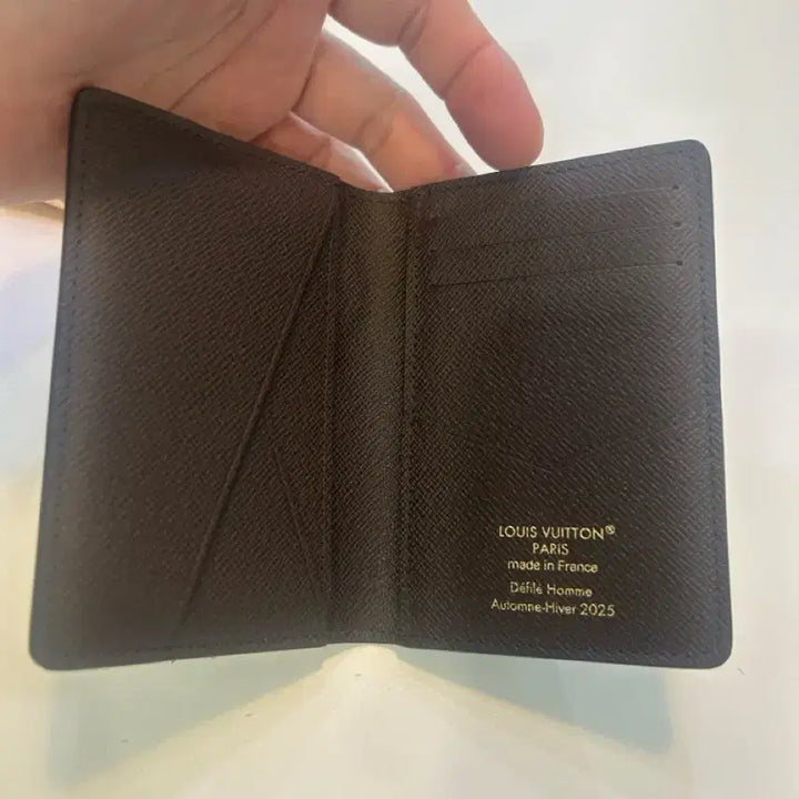 [SOLD OUT] 루이비통 포켓 오거나이저 니고 M26010
