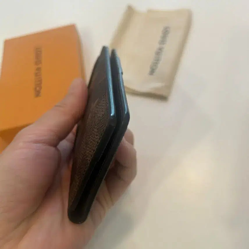 [SOLD OUT] 루이비통 포켓 오거나이저 니고 M26010