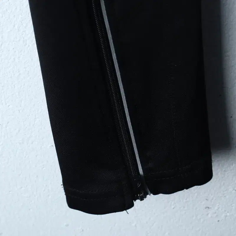 [BUNJANG] Asics Training Pants Black / (L-XL) 아식스 트레이닝복 바지 기능성 밴딩 블랙 무지-253B