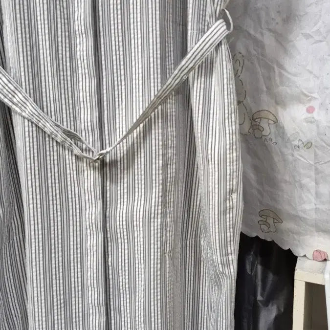 [SOLD OUT] 데코  ( 엠보싱 원단)   롱  원피스.