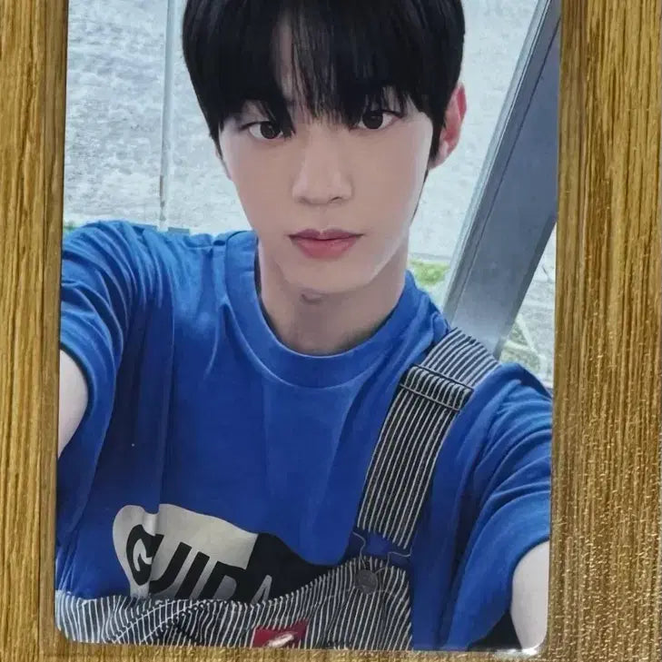 [BUNJANG] 투어스 도훈 미공포 이즈위 마카오 쇼케이스 특전 포카 / 투어스 도훈 미공포 이즈위 마카오 쇼케이스 특전 포카