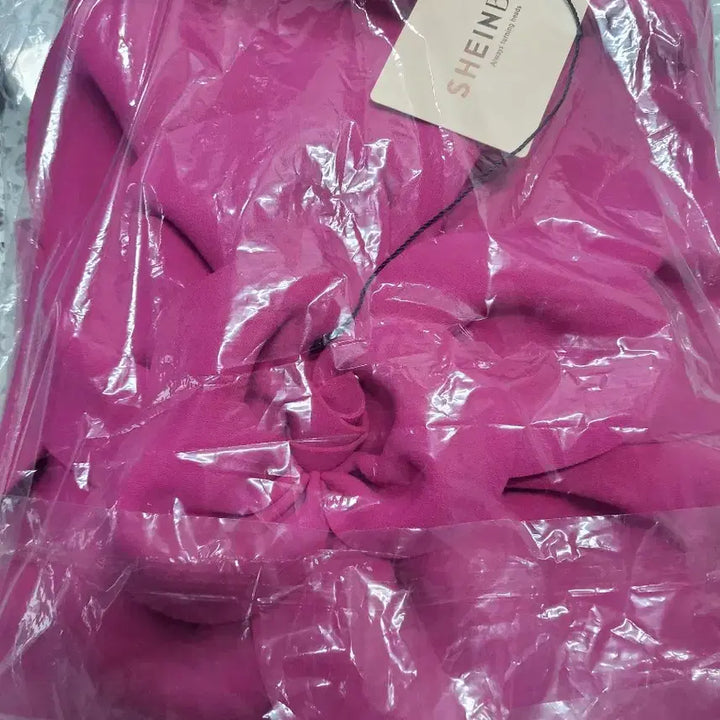 [BUNJANG] Pink Overalls, Asymmetrical Dress, Performance Outfit L / 거의새거)핑크 오버롤, 언발  원피스, 공연복 L