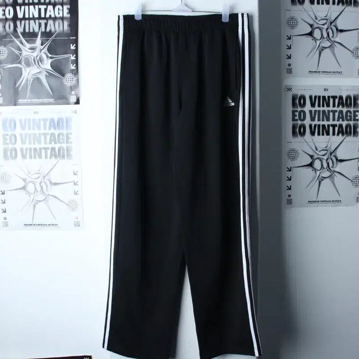 [BUNJANG] Adidas Training Pants Black Old School / (M-L) 아디다스 트레이닝복 바지 오버핏 블랙 삼선 올드스쿨-253E