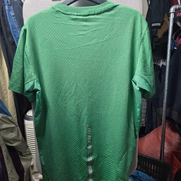 [BUNJANG] Dynafit Green Short Sleeve T-shirt / Dynafit 다이나핏 그린 반팔 티셔츠