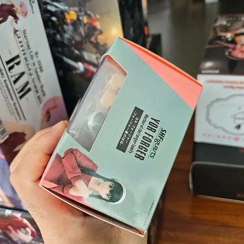 [BUNJANG] Spy x Family Yor Forger Casual Version Figure / 스파이 패밀리 요르포져 사복버젼 단순개봉 새상품