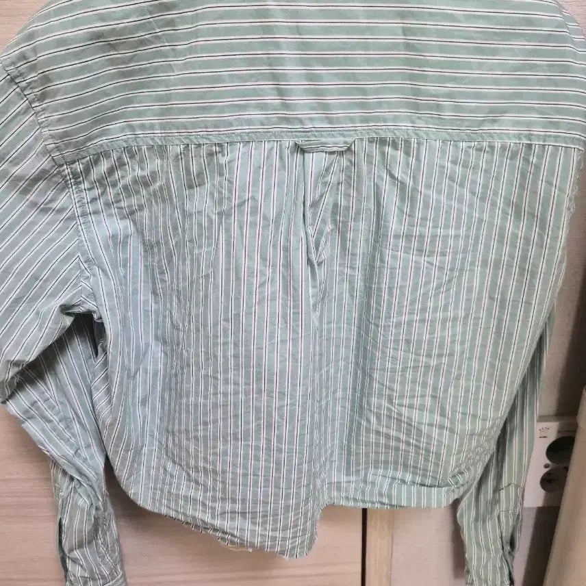 [BUNJANG] Tommy Hilfiger Striped Crop Shirt / 타미진스 스트라이프 크롭 셔츠