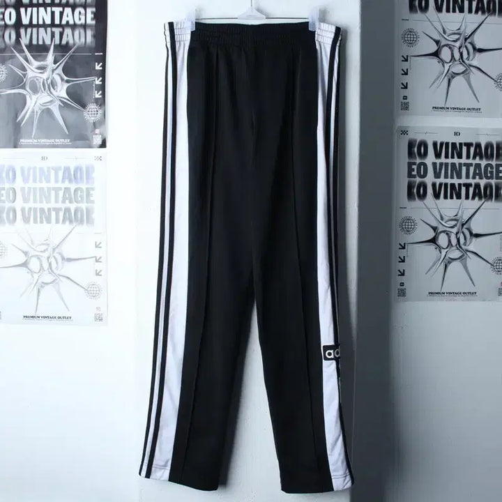[BUNJANG] Adidas Training Pants Side Button Black / (XS) 아디다스 트레이닝복 바지 사이드버튼 블랙 올드스쿨-2540