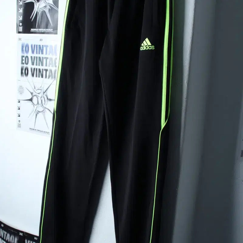 [BUNJANG] Adidas Training Pants Martial Arts Black / (L-XL) 아디다스 트레이닝복 바지 마샬아츠 블랙 삼선-2542