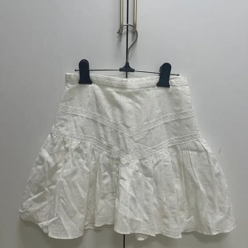 [SOLD OUT] 더위시리즈 이자벨스커트 S