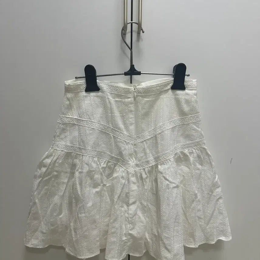 [SOLD OUT] 더위시리즈 이자벨스커트 S