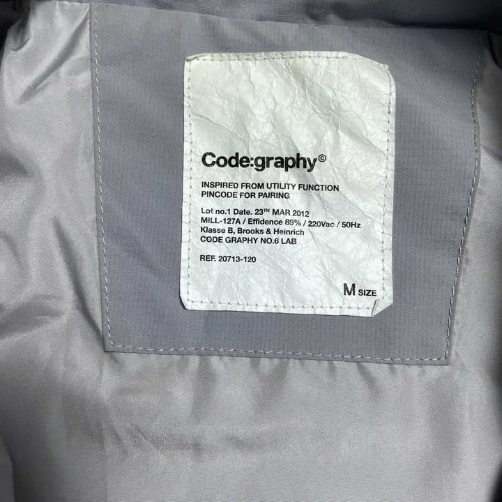 [BUNJANG] Code:Graphy Spell Logo Utility Windbreaker / 코드그라피 스펠로고 유틸리티 바람막이o 5255