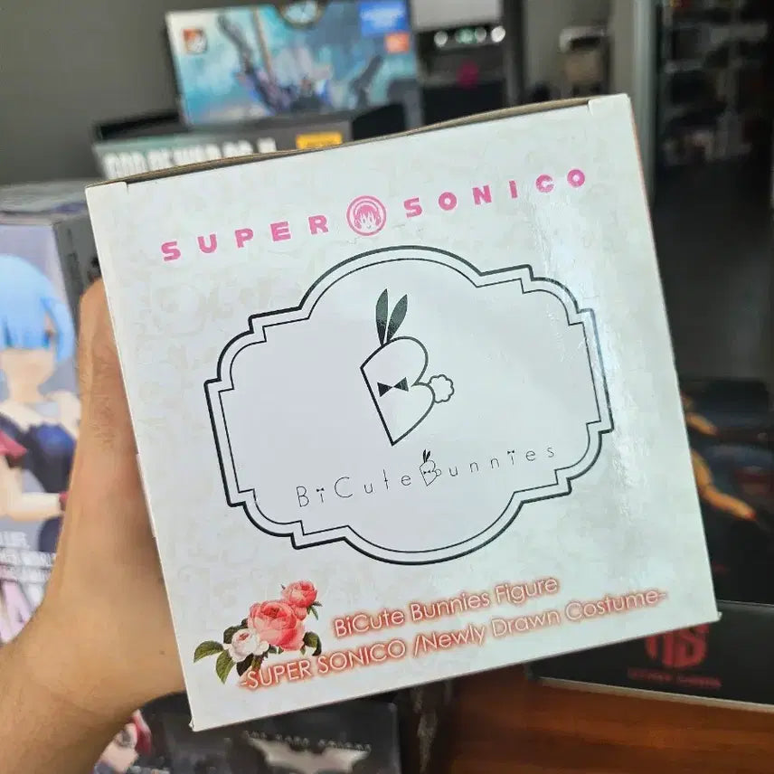 [SOLD OUT] 슈퍼 소니코 Bi Cute 버니즈 연미복 피규어 단순개봉 새상품