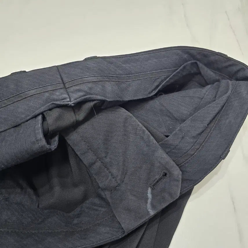 [BUNJANG] COS Homme Wool Wide Tucked Pants / 코스옴므  핀턱 울 와이드 팬츠