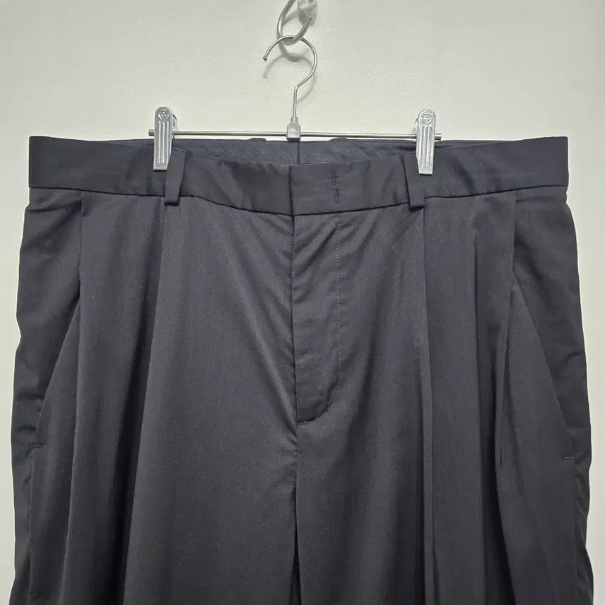 [BUNJANG] COS Homme Wool Wide Tucked Pants / 코스옴므  핀턱 울 와이드 팬츠