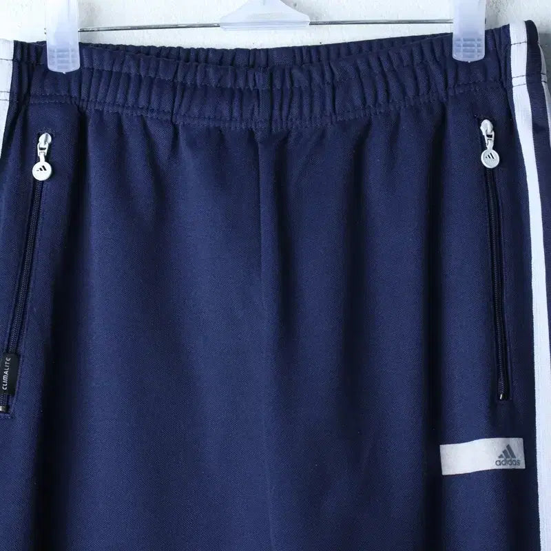 [BUNJANG] Adidas Training Pants Navy / (M-L) 아디다스 트레이닝복 바지 작은오염 네이비 삼선-254D