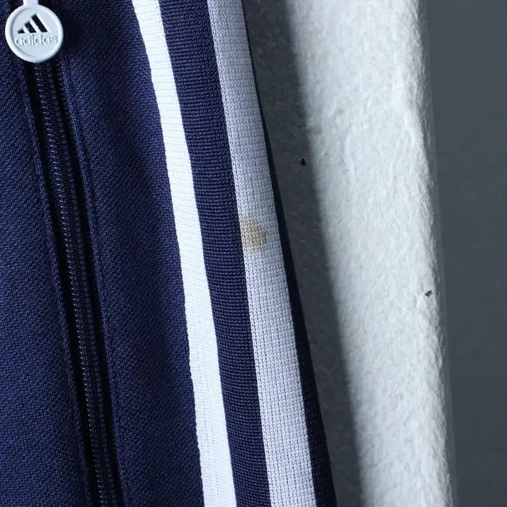 [BUNJANG] Adidas Training Pants Navy / (M-L) 아디다스 트레이닝복 바지 작은오염 네이비 삼선-254D