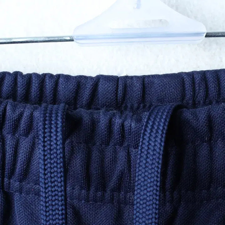 [BUNJANG] Adidas Training Pants Navy / (M-L) 아디다스 트레이닝복 바지 작은오염 네이비 삼선-254D