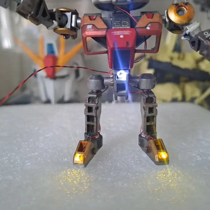 [BUNJANG] Bandai SD Gundam Jim Full-Painted LED Modified Model Kit / 반다이 프라모델 SD 건담 짐 풀도색, LED 개수작 팝니다