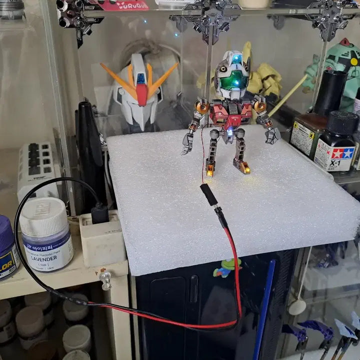 [BUNJANG] Bandai SD Gundam Jim Full-Painted LED Modified Model Kit / 반다이 프라모델 SD 건담 짐 풀도색, LED 개수작 팝니다