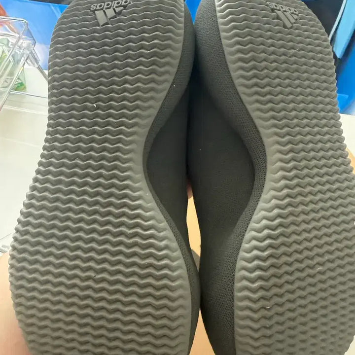 [BUNJANG] Adidas Yeezy Knit Runner 260 Shoes / 이지 니트러너 260 사이즈