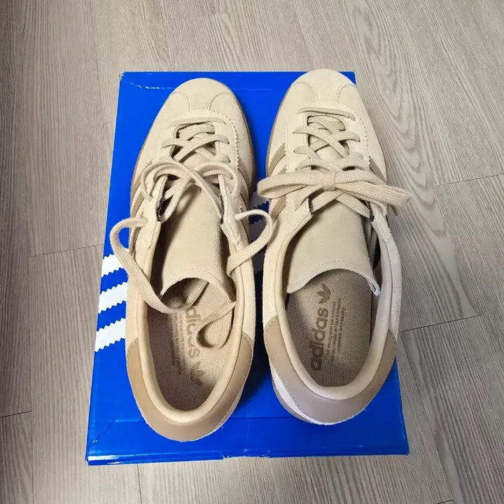 [BUNJANG] Adidas Stadt Magic Beige Sneakers / 아디다스 슈타트 매직 베이지 285