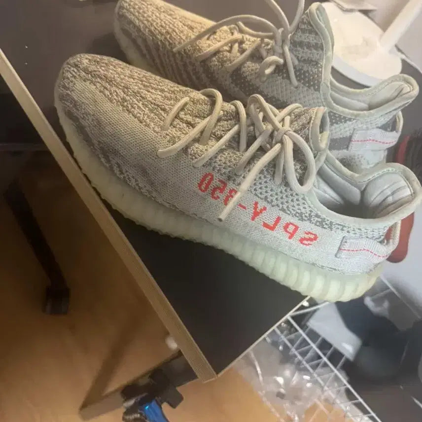 [BUNJANG] Adidas Yeezy Boost 350 V2 Zebra Sneakers / 아디다스 이지부스트 350 V2 지브라