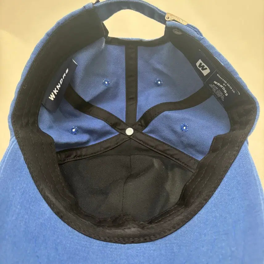 [BUNJANG] WKNDRS W Logo Embroidered Blue Baseball Cap / WKNDRS 위캔더스 W로고 자수 블루 모자 볼캡