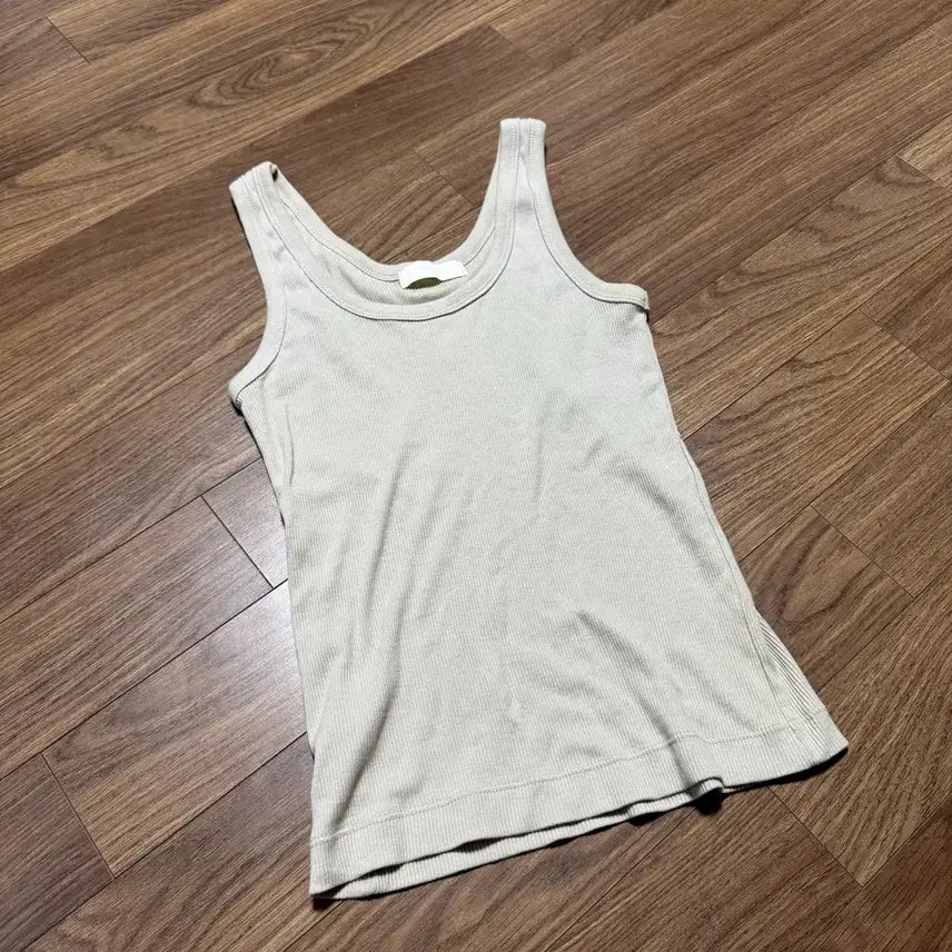[SOLD OUT] 베이지 골지 나시