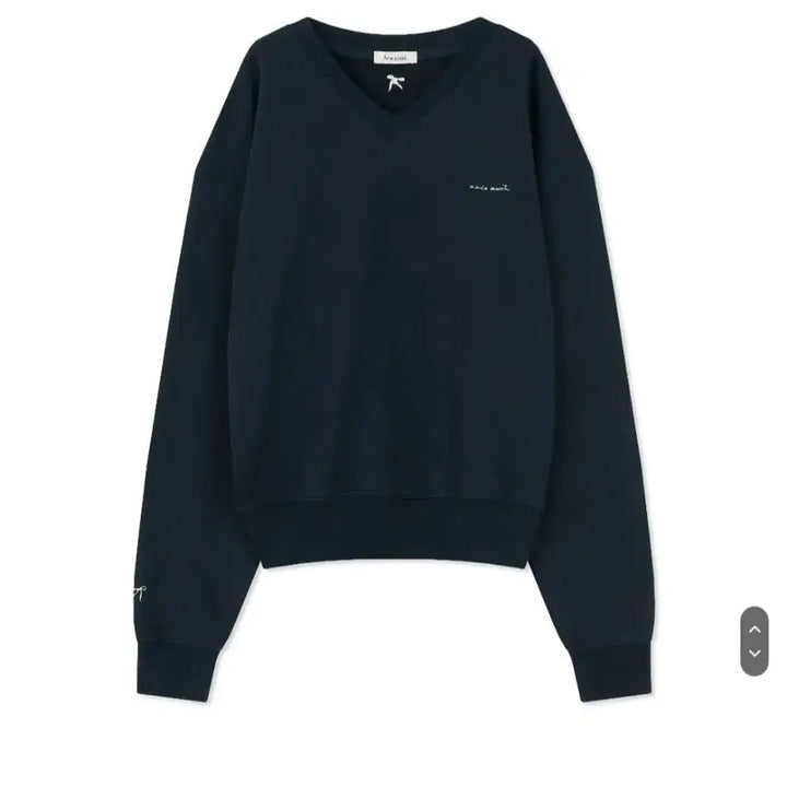 [BUNJANG] Avie Muah V-Neck Navy Long Sleeve T-Shirt / Avie muah  V넥 네이비티\새제품