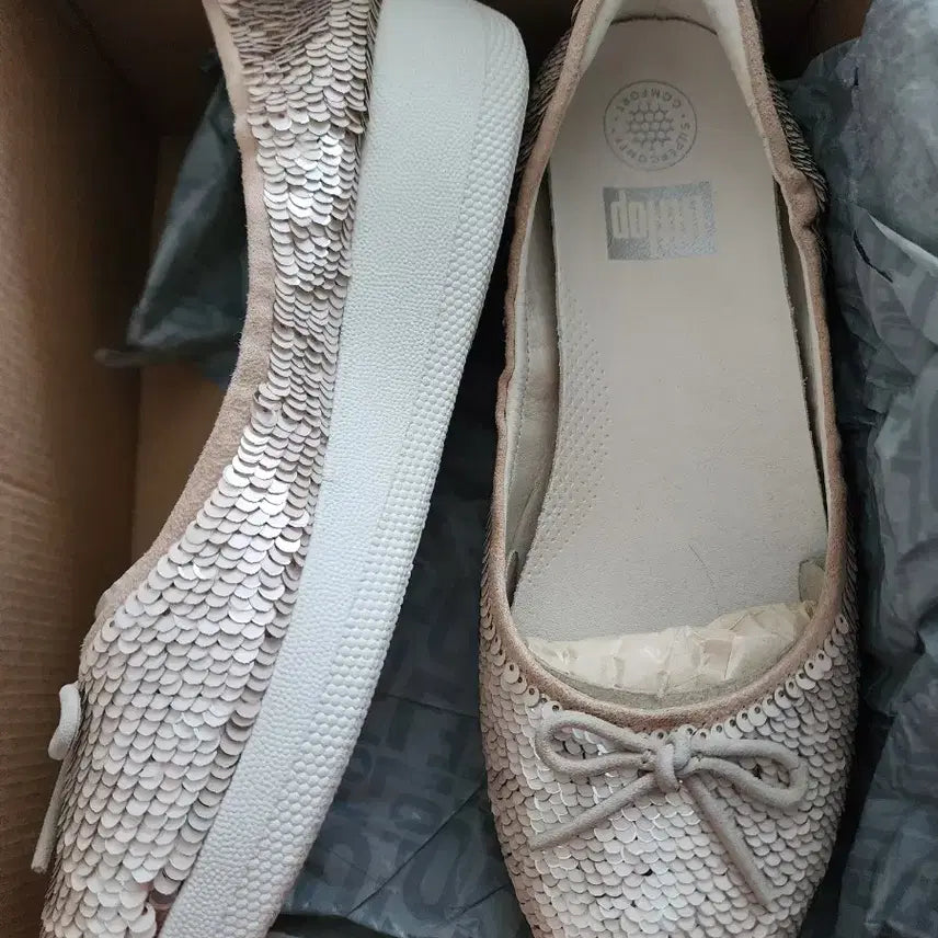 [BUNJANG] Fitflop Sequin Ribbon Flat Shoes / 핏플랍 스팽글 리본 플랫슈즈 250 새상품