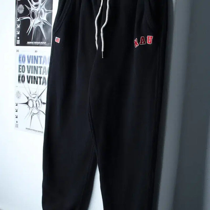 [BUNJANG] Black Yak Training Pants Jogger / (M-L) 블랙야크 트레이닝복 바지 블랙 밴딩 조거 올드스쿨-2556
