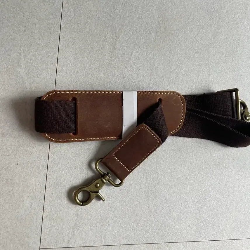 [SOLD OUT] 클래식 브라운 소가죽 더플백