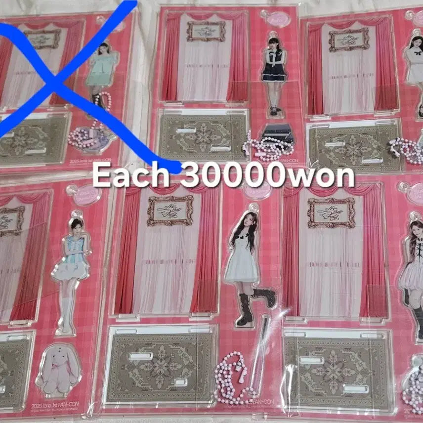[BUNJANG] Izuna Fan-con Acrylic Standee / 이즈나 팬콘 아크릴 스탠드 양도