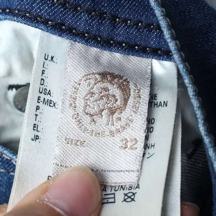 [BUNJANG] Diesel Slim Fit Washed Jeans / (XL-2XL) 디젤 청바지 데님 빅사이즈 슬림핏 워싱 찢청-255C