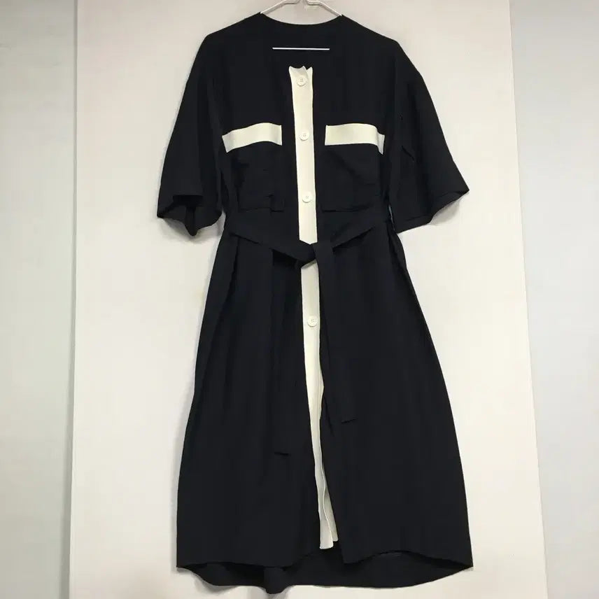 [SOLD OUT] SYSTEM 시스템 벨티드 배색 원피스