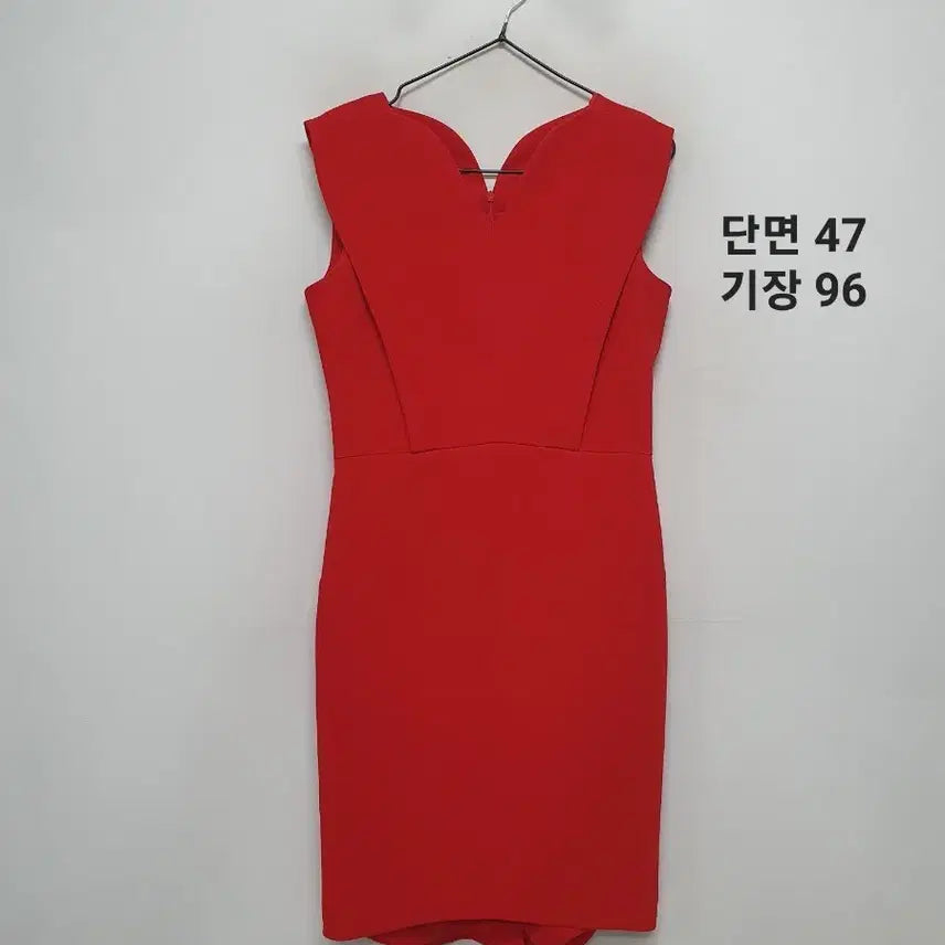 [SOLD OUT] 모조에스핀 레드 슬리브리스 원피스