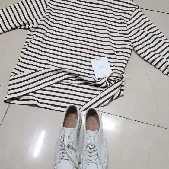 [BUNJANG] POTTERY Boat Neck Long Sleeve T-Shirt / 새상품 포터리 티셔츠 100~/ 발리 크로스백 등