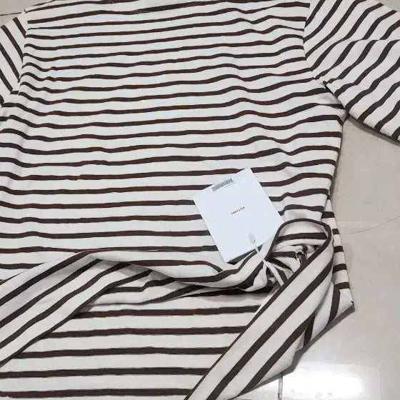 [BUNJANG] POTTERY Boat Neck Long Sleeve T-Shirt / 새상품 포터리 티셔츠 100~/ 발리 크로스백 등