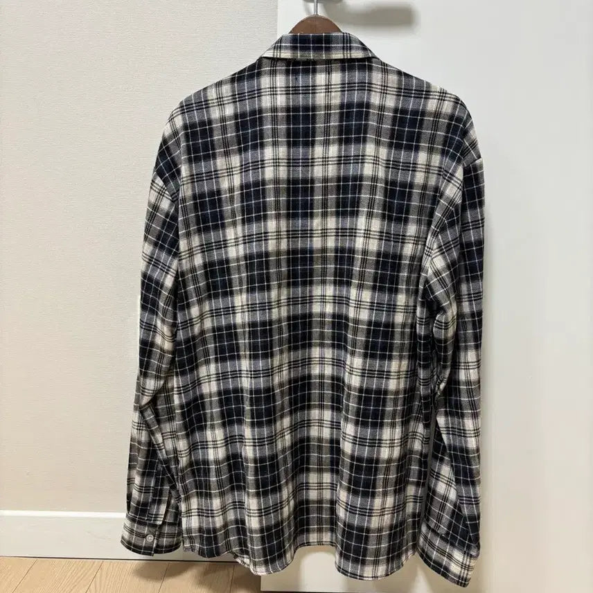 [BUNJANG] Black and White Checkered Shirt / 체크 남방