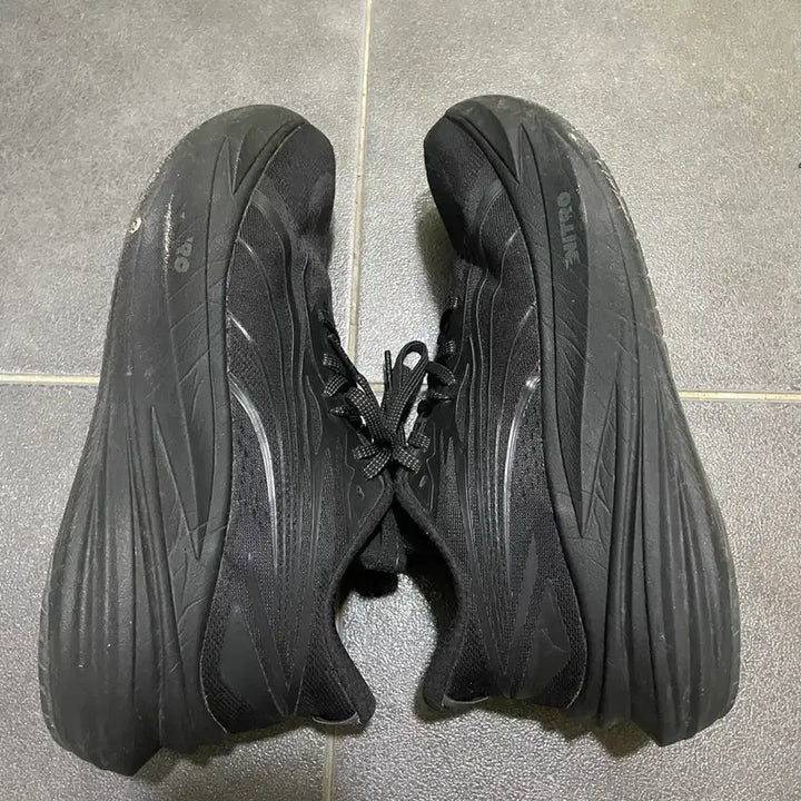 [BUNJANG] Puma Magnex Nitro 2 Size 255 / [255]푸마 매그맥스 나이트로2