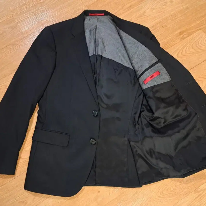 [BUNJANG] Hugo Boss Black Suit Jacket (Size 95) / <명품> 휴고보스 블랙 슈트 자켓 (95사이즈)