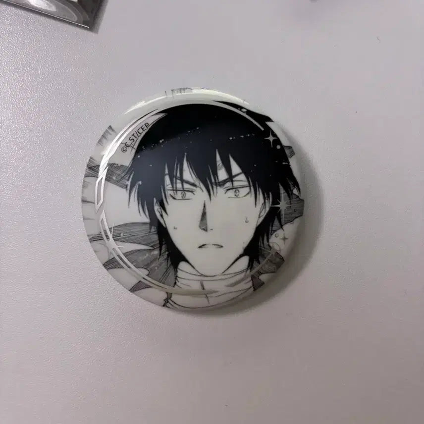 [BUNJANG] CLAMP Exhibition Random Badge / 클램프전 랜덤 뱃지