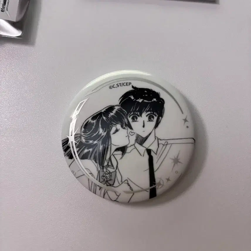 [BUNJANG] CLAMP Exhibition Random Badge / 클램프전 랜덤 뱃지